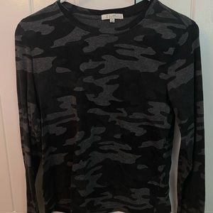 S Supply Camo Long Sleeve, Size Small
